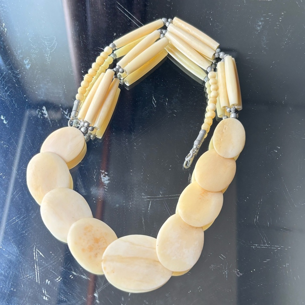 Cream Necklace with Silver-Toned Accents and Natural Beads